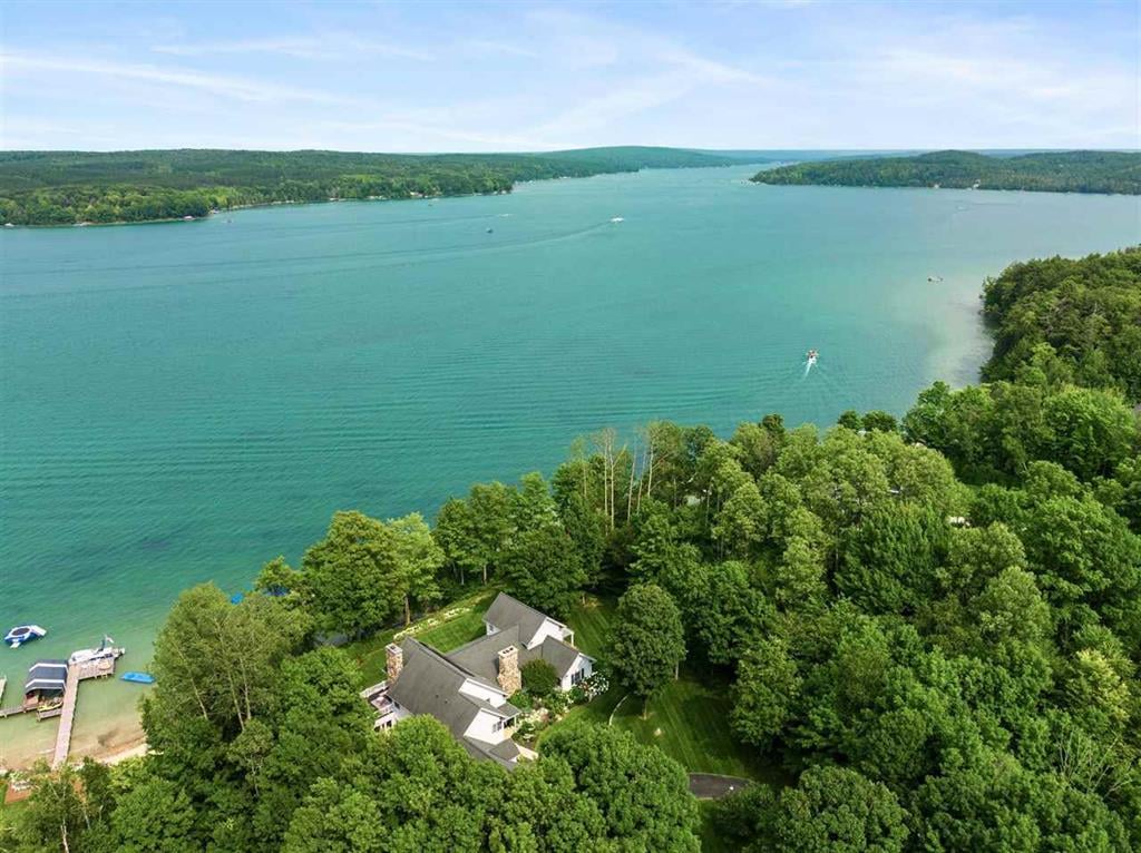 4850 Longfield Farm Trail, Boyne City, MI 49712