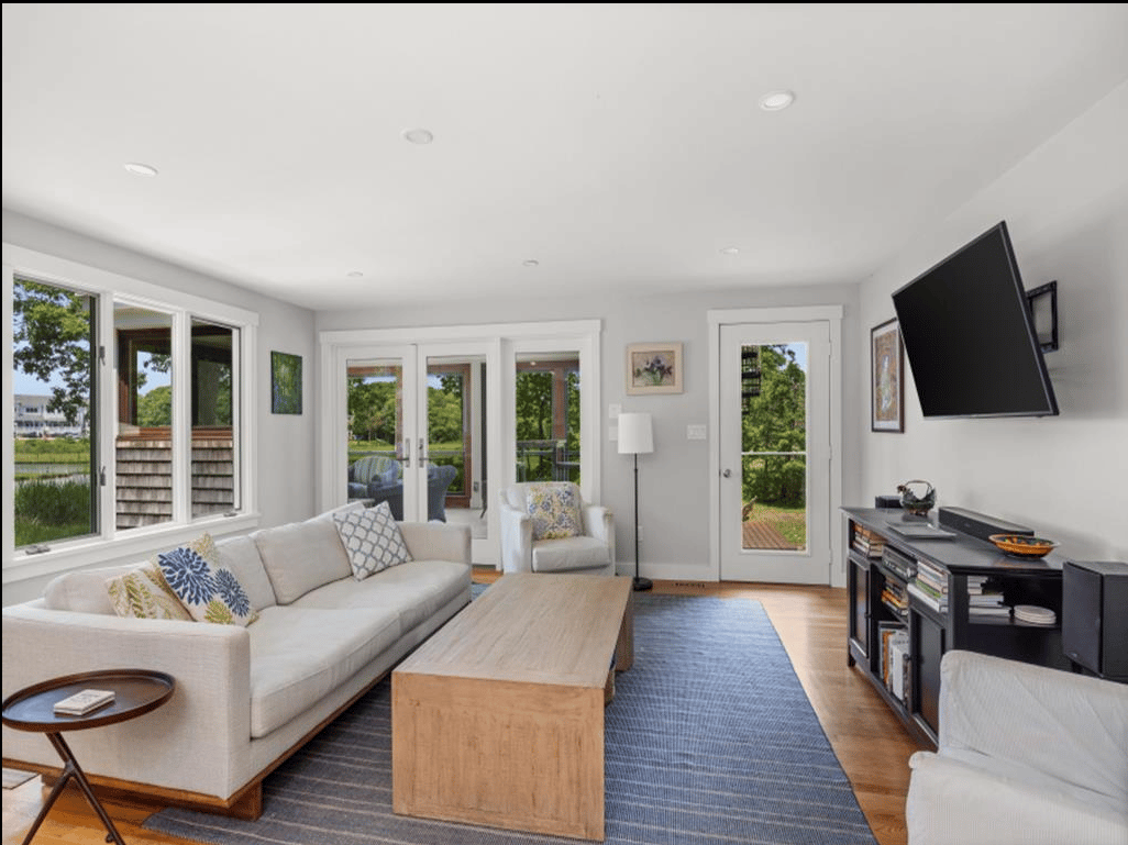 69 Brush Pond Road