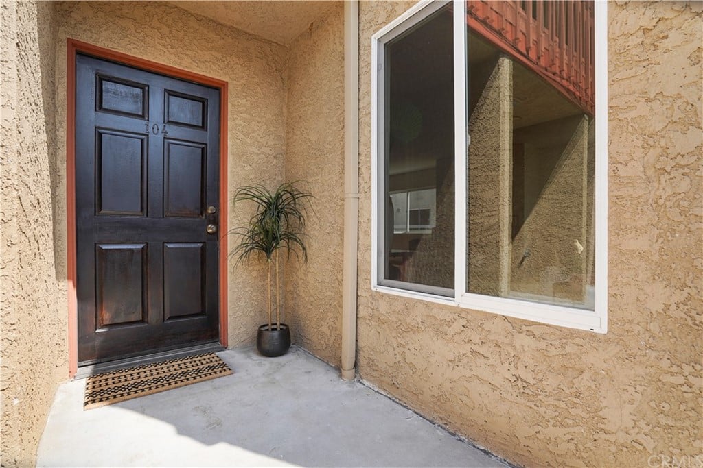 11918 Avon Way, Unit 104