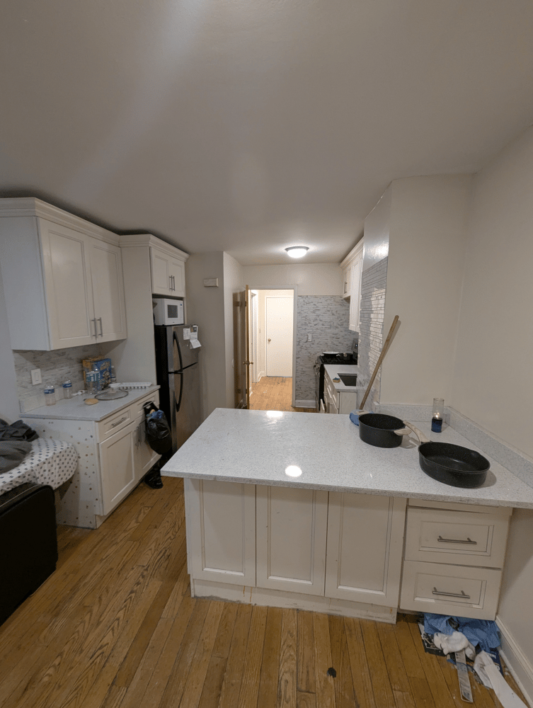 428 BOLTON Avenue