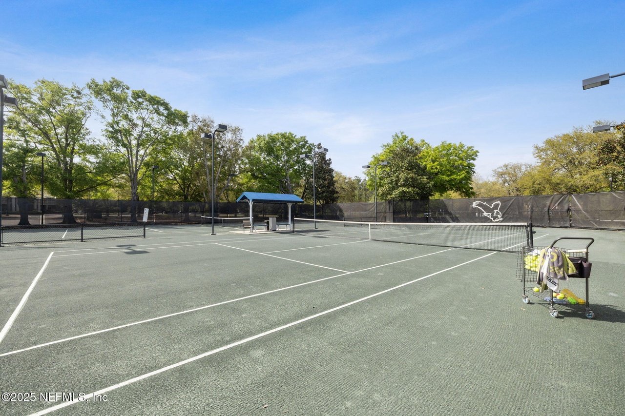 1479 Shadow Creek Dr