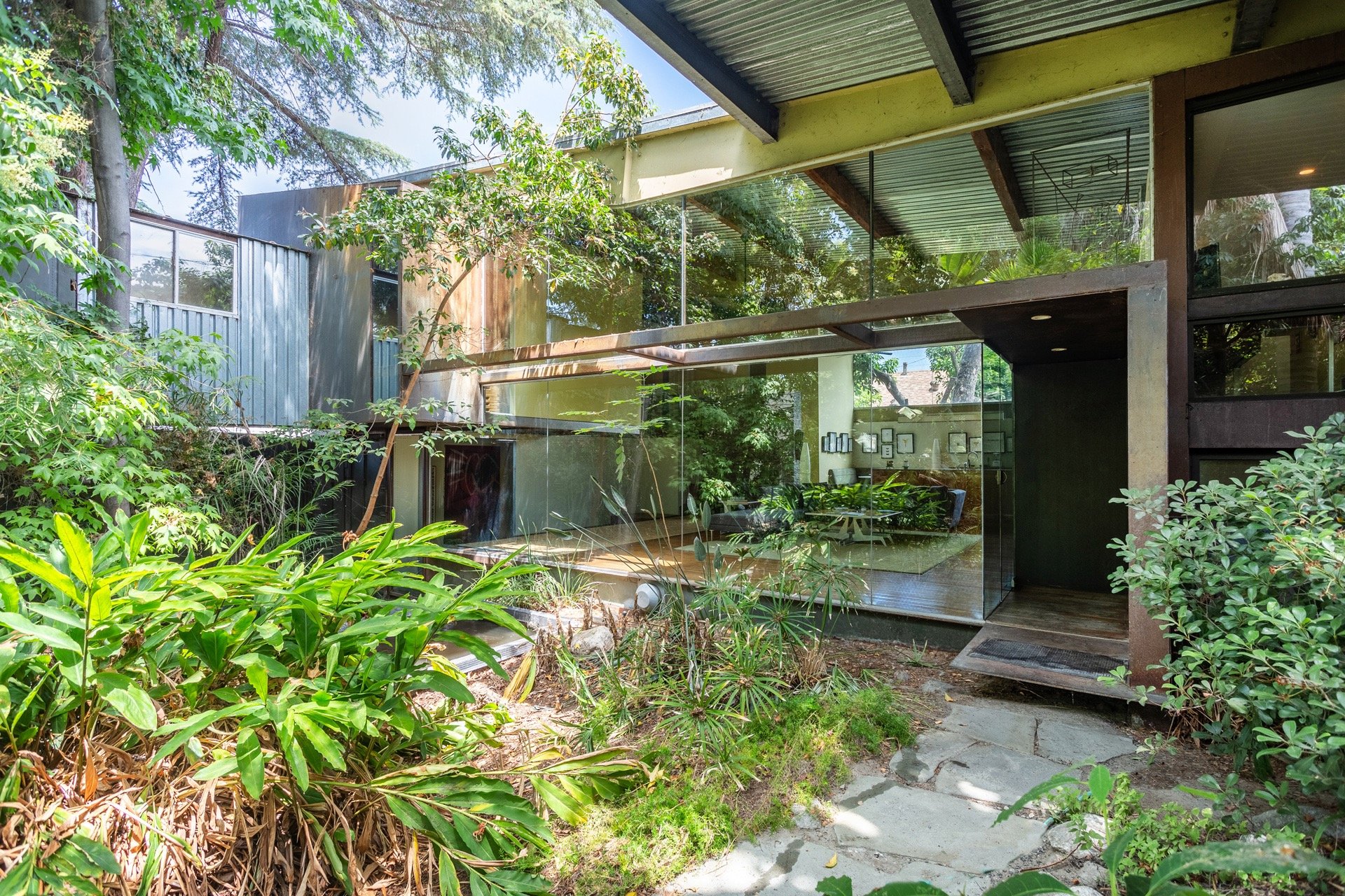 1917 N Main St, Lincoln Heights