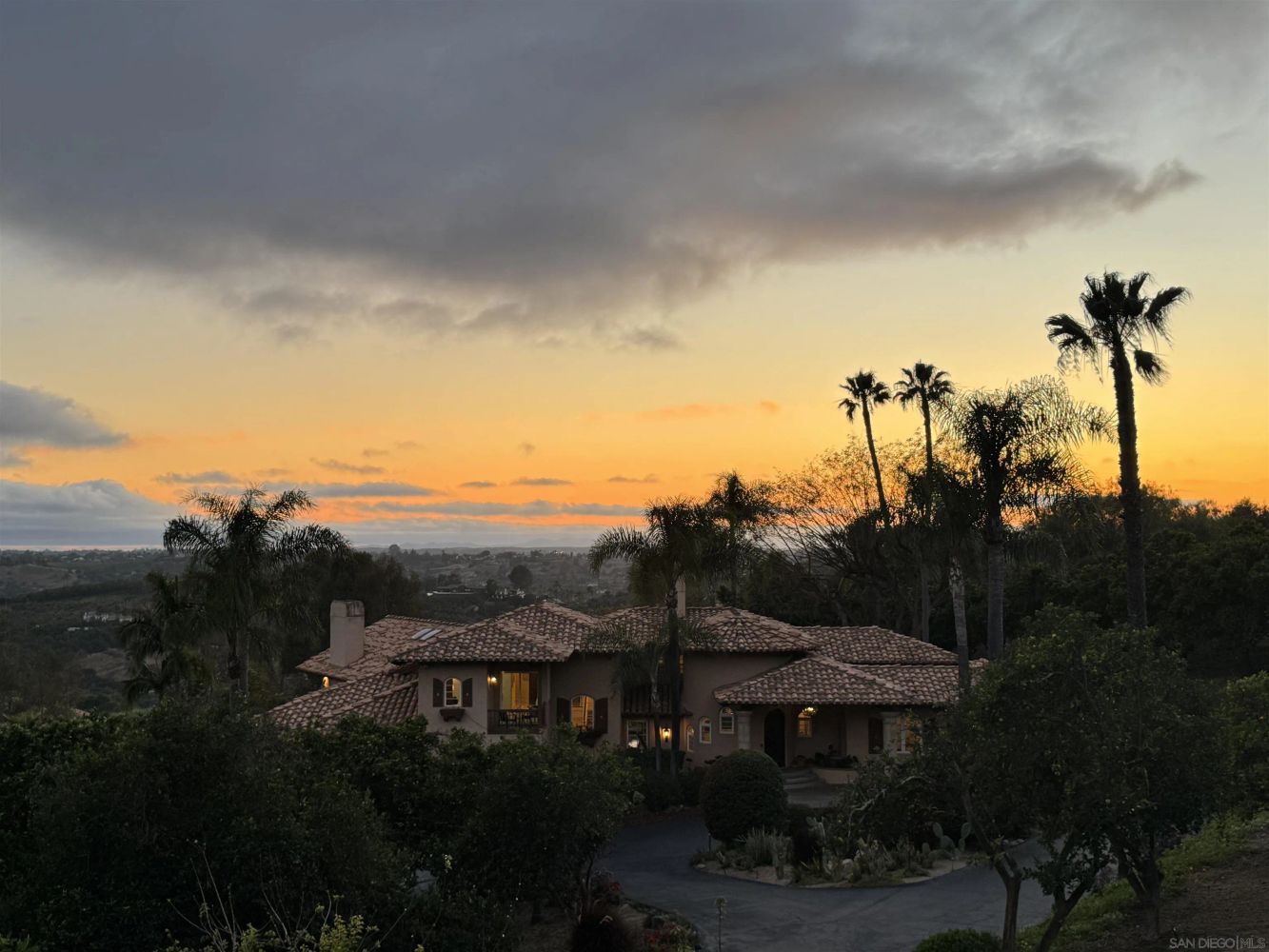3993 Peony Dr
