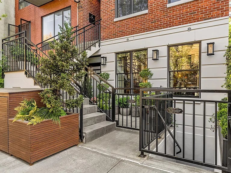 578 Sterling Place #1