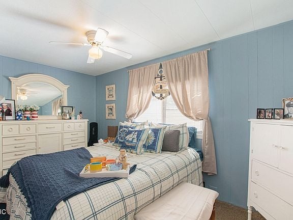 12507 Terry Ave, Wayland, MI 49348