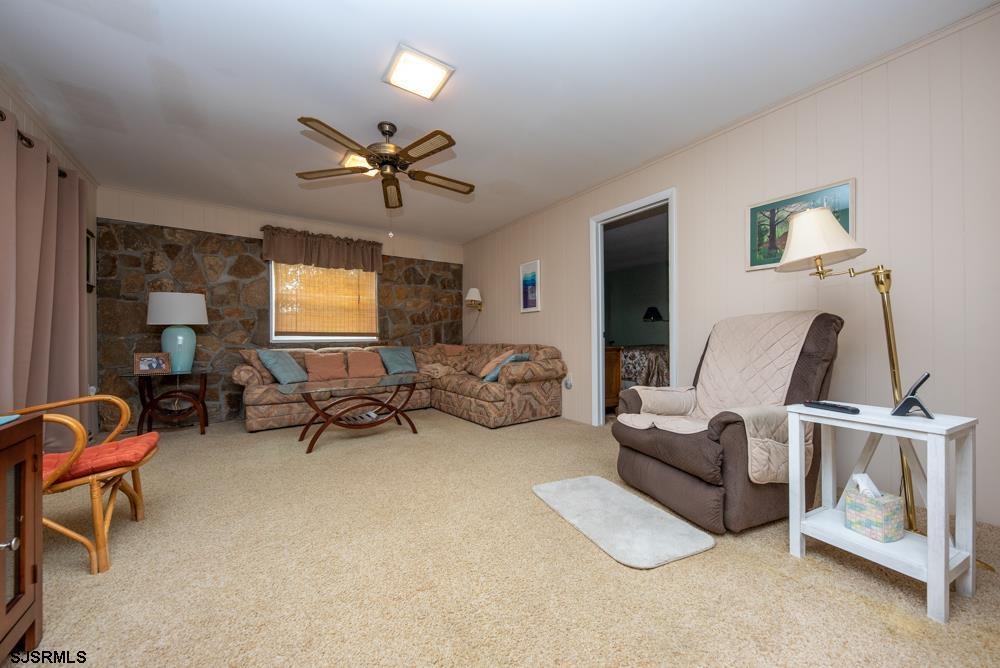 143 Colwick Dr