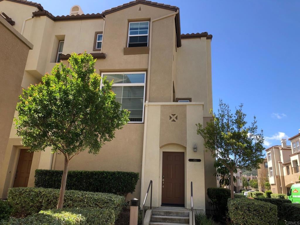 494 Almond Rd