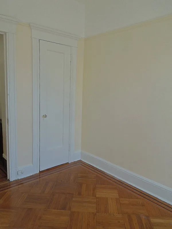 1211 Nostrand Avenue 2F