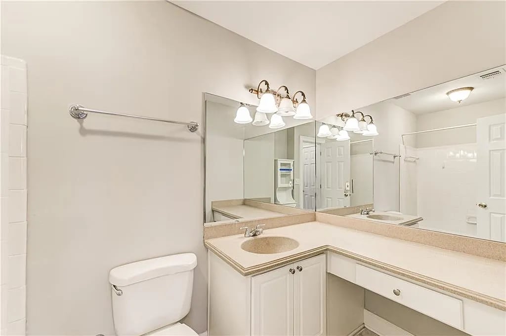 1103 Masons Creek Cir