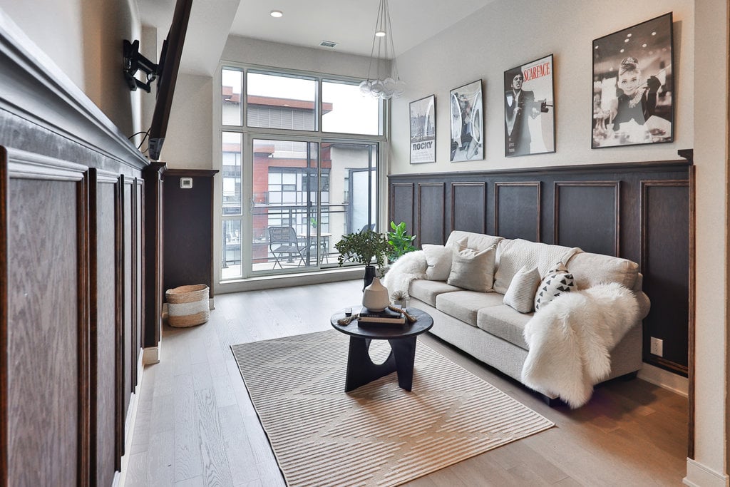 1575 Lakeshore Road #462