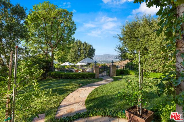 13337 Mulholland DR