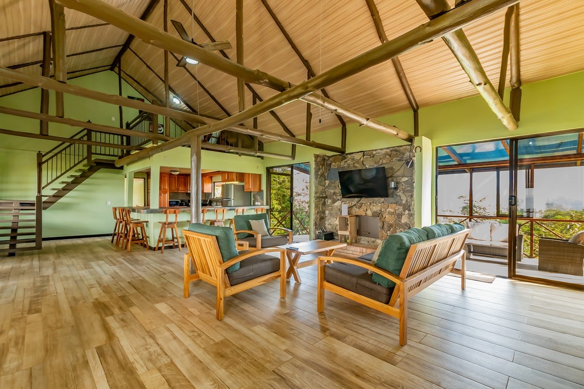 1.8 ACRES – 4 Bedroom Panoramic Ocean & Mountain View Paradise Home Tucked Away in Complete Privacy With Tropical Gardens & Fruit Trees!!!