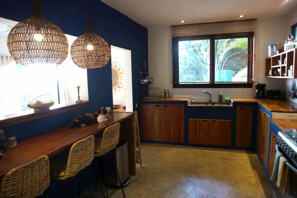 Terra Lodge - Income producing property with two apartments, swimming pool and 1 bedroom home.