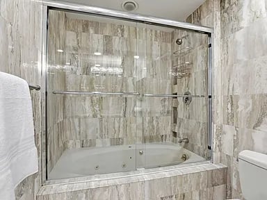 83 Church St APT 15