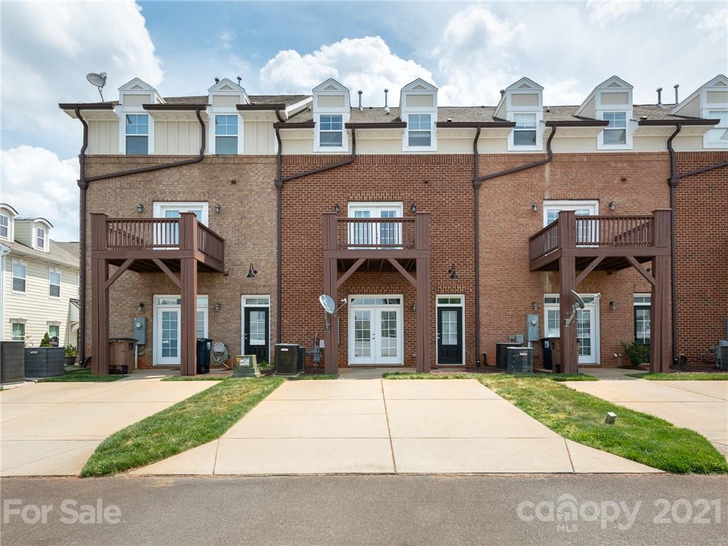 2421 Bonterra Blvd #405