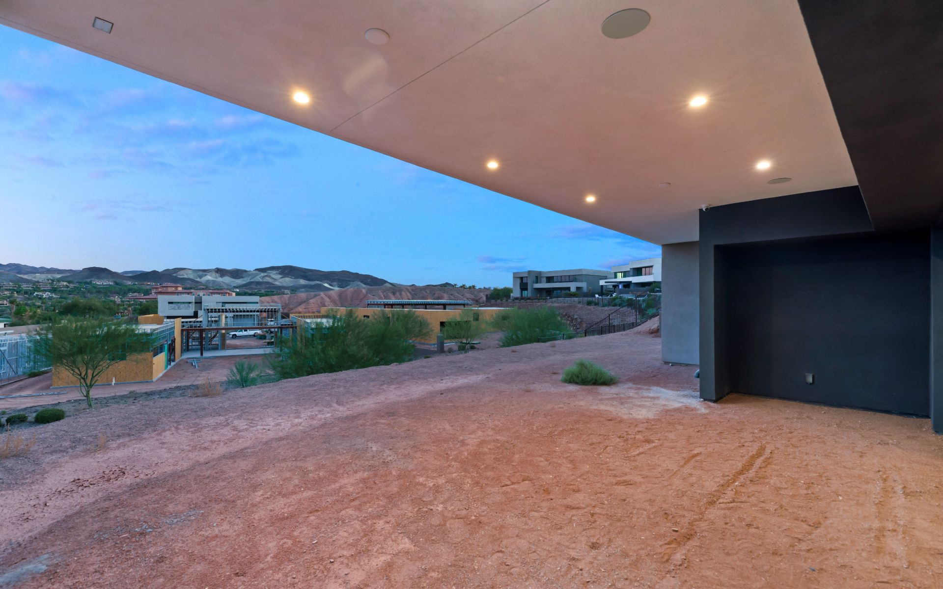 25 Canyon Bay Drive