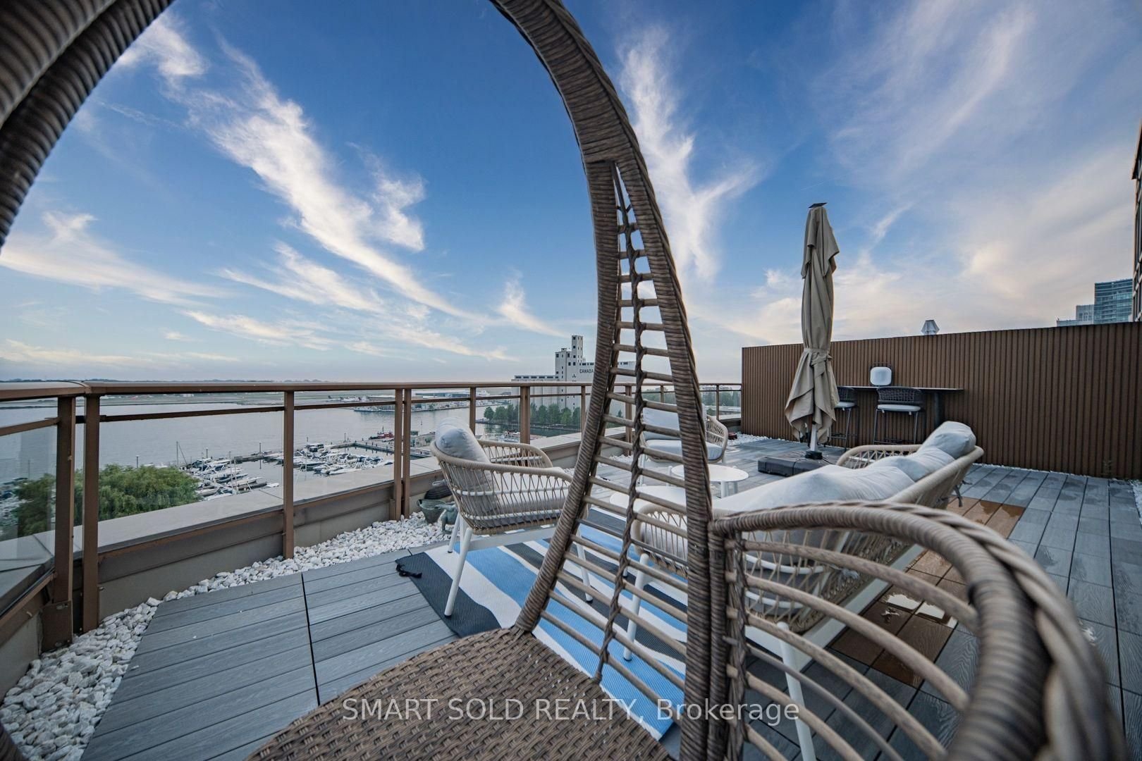 PRESTIGE AT 500 QUEENS QUAY WEST