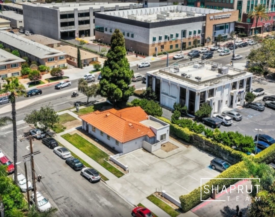 360 H St.