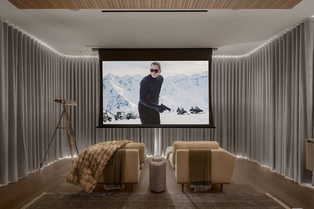 Fairmont Heights, Palisades Beach Rd, 90403