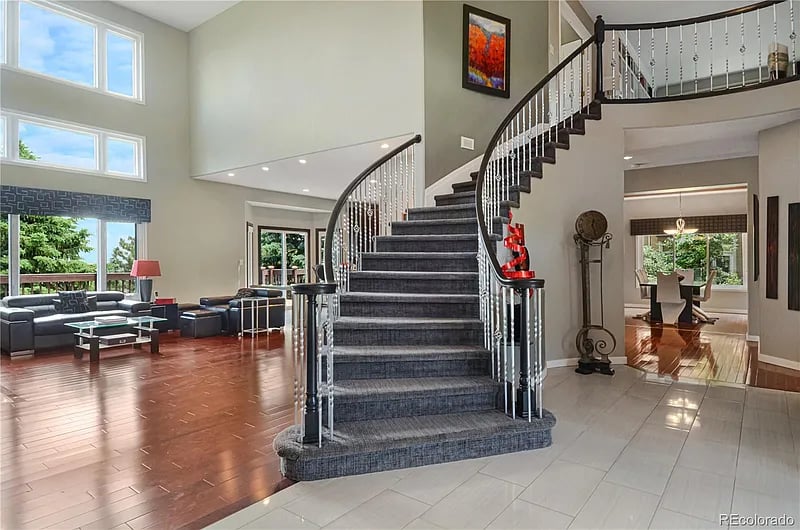 15769 W Ellsworth Dr