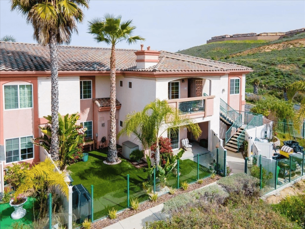 2716 Lake Pointe Dr #130