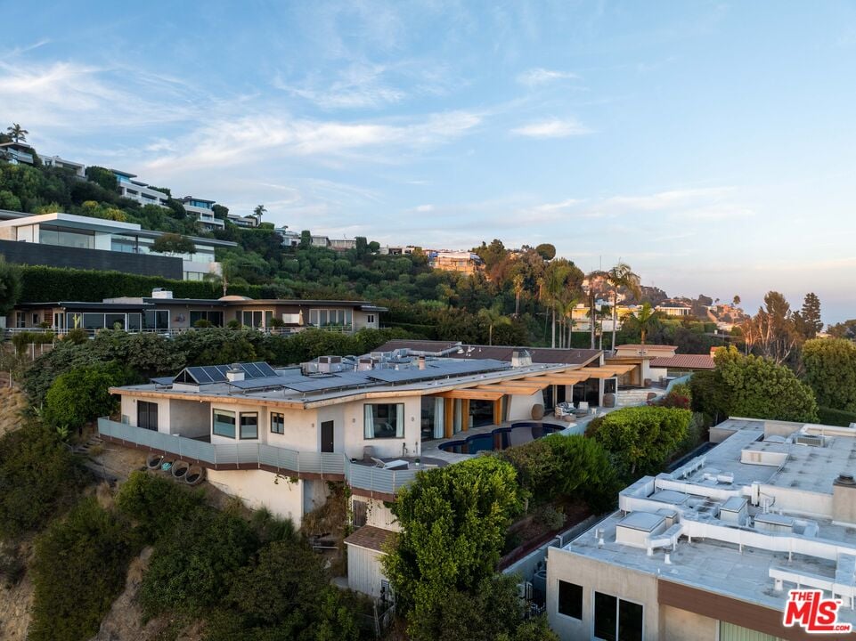 Orion Crest, Devlin Dr, 90069