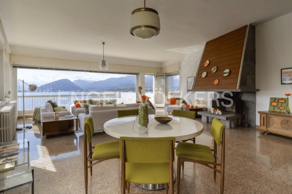Blockhaus Prestigious Waterfront Villa