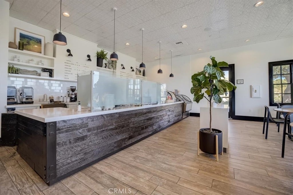 108 Alienta Ln
