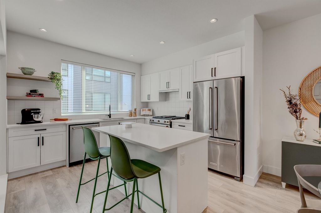 16433 19 Ave, #42