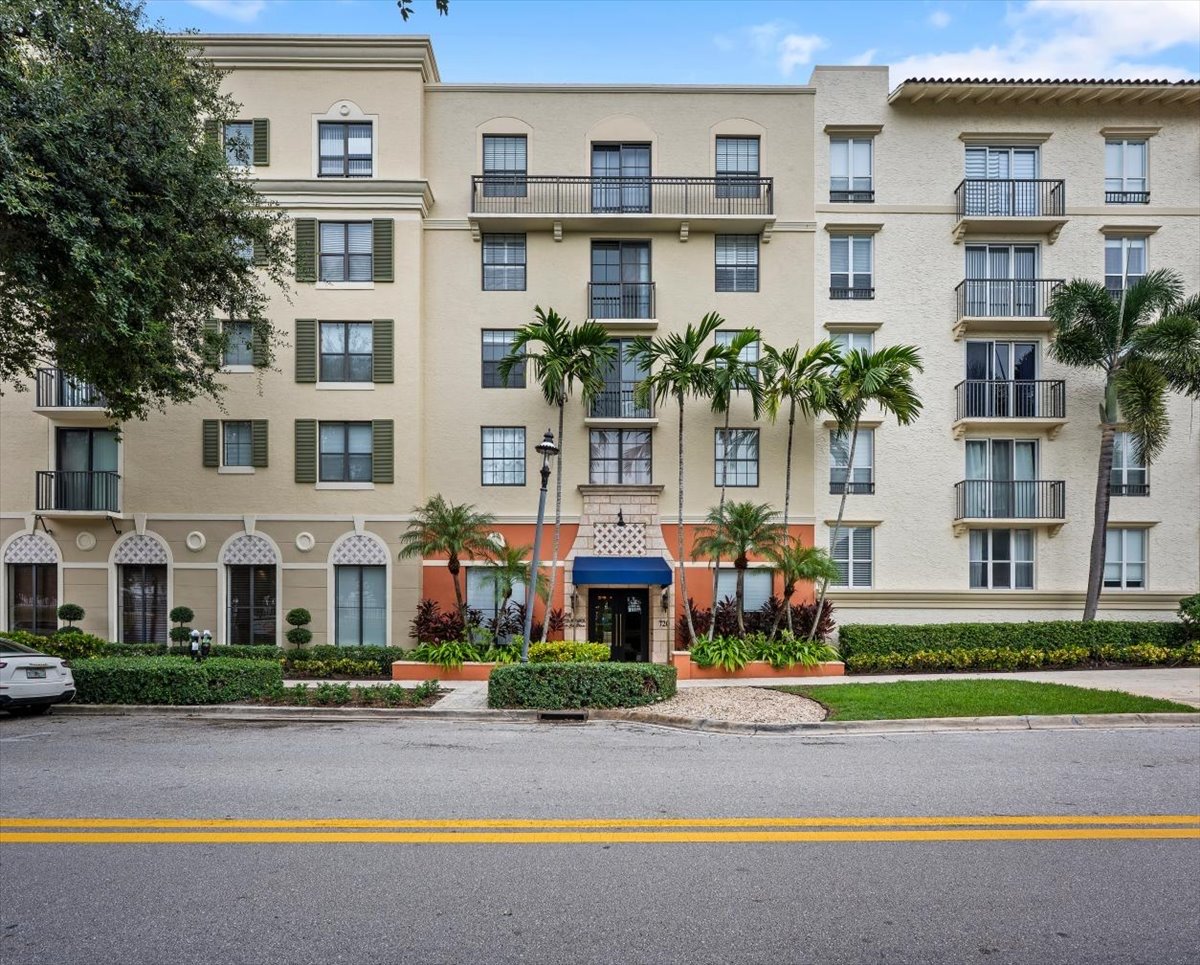 Resort-style pool at The Courtyards in CityPlace condominium in downtown West Palm Beach, Florida