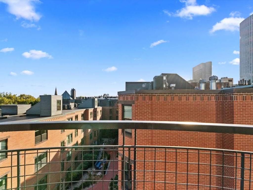 9-17 Harcourt Street, Unit 503