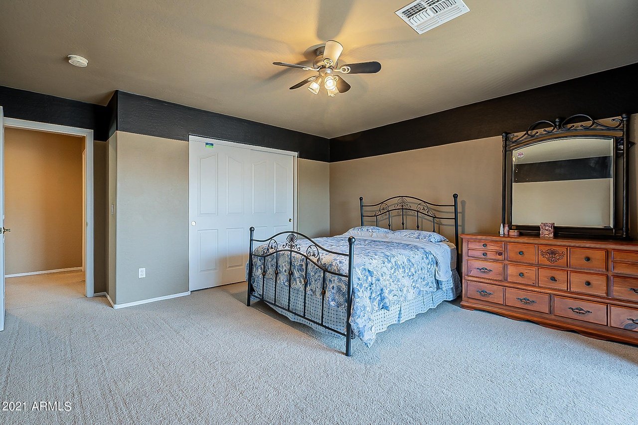 1709 E Kaibab Dr