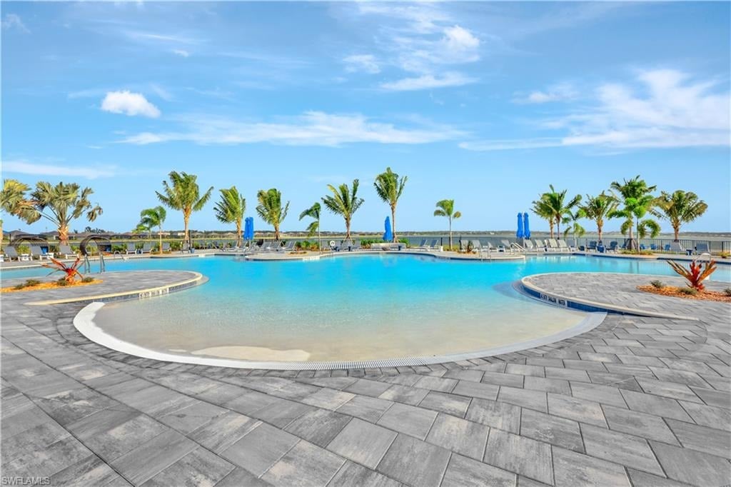 14696 Blue Bay Cir