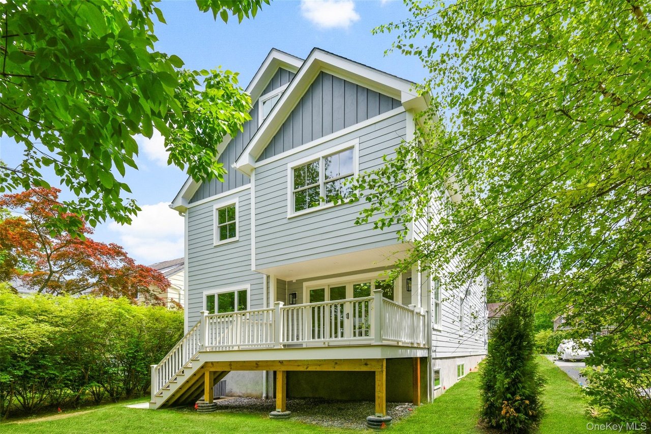 247 Nelson Rd