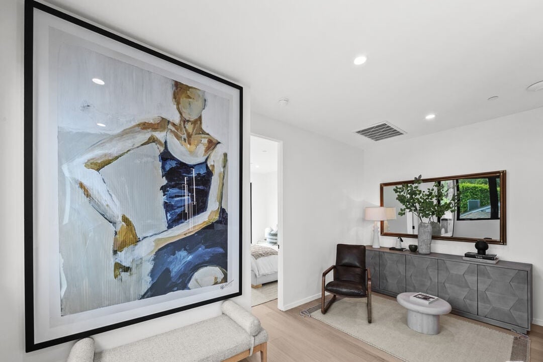 Castle Heights Pl, 90034