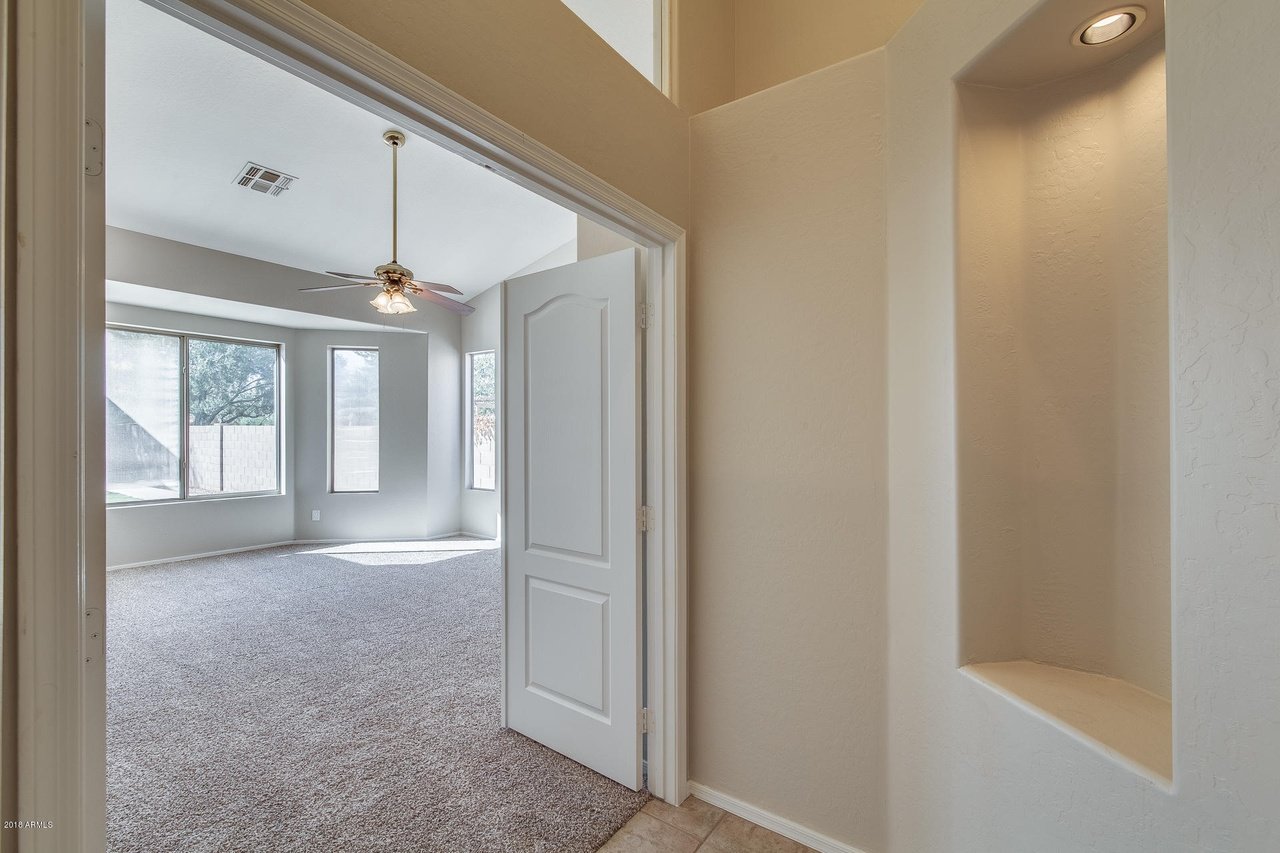 4635 E Via Montoya Dr