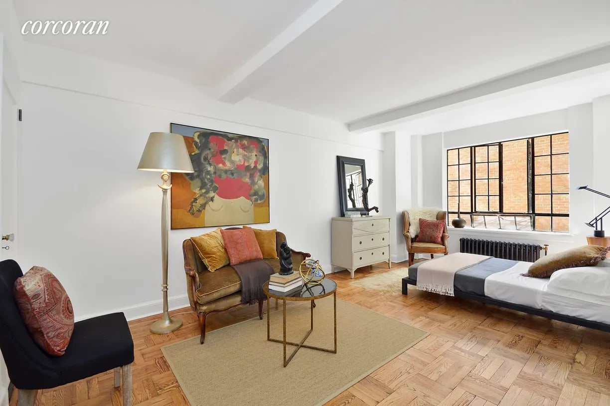 140 E 40th St Apt 5E