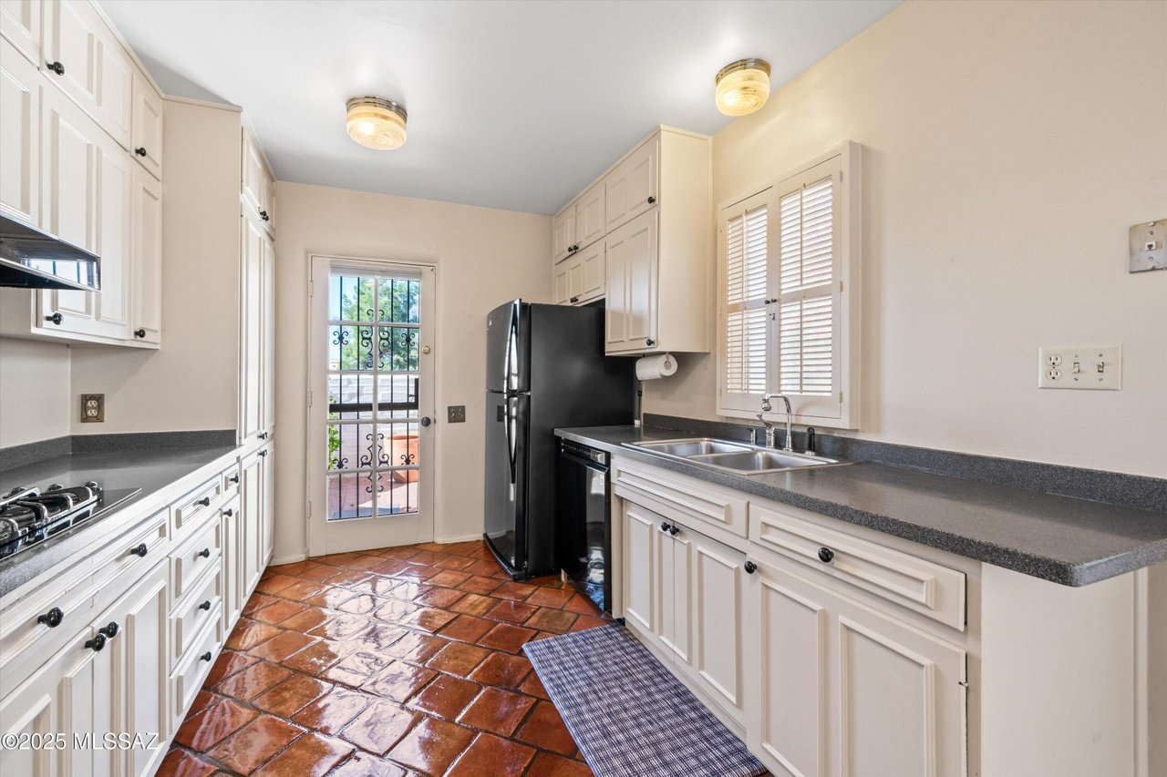 2600 E Skyline Dr Unit 19
