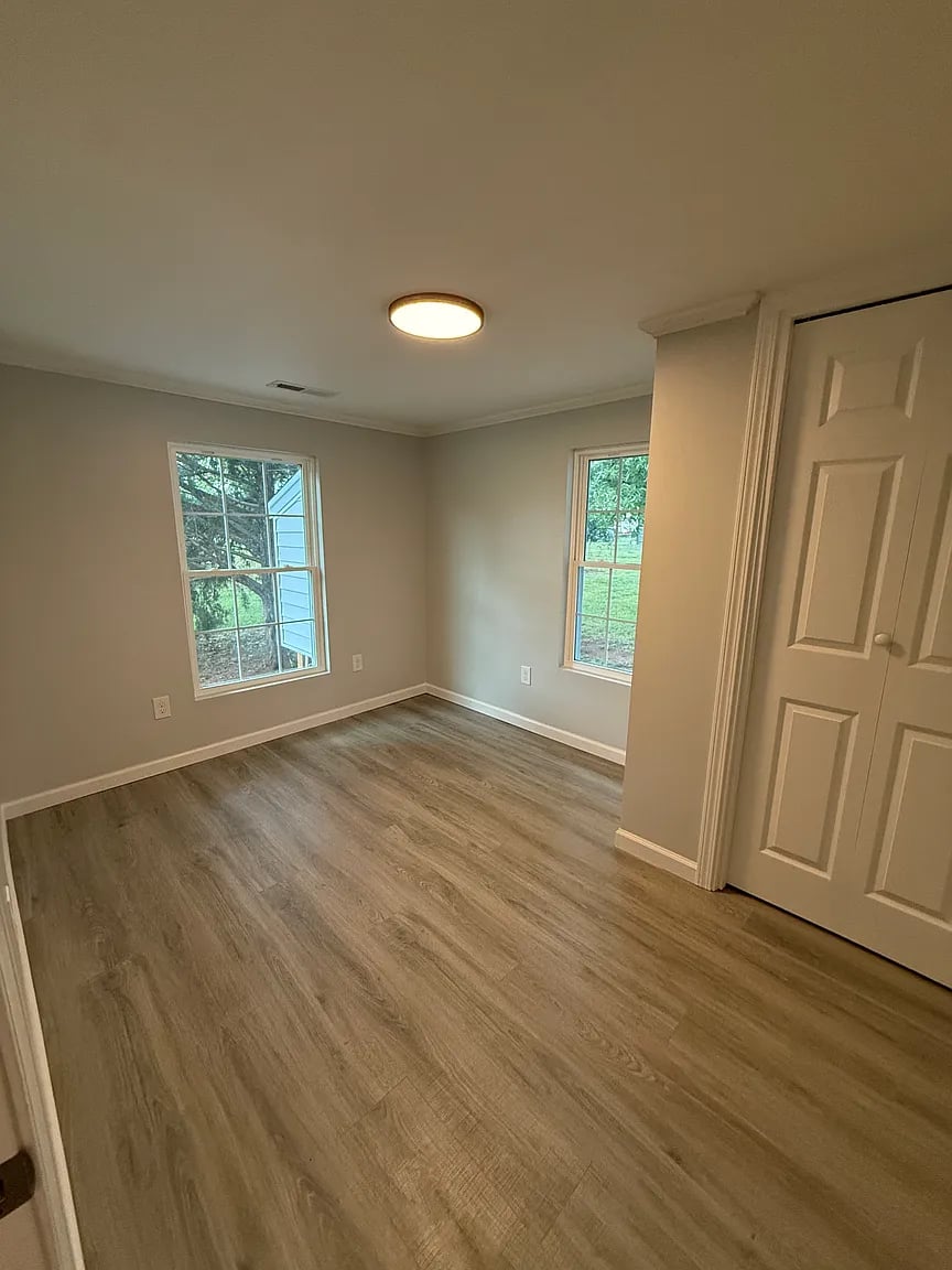 84 N Main St. Inman SC 29349