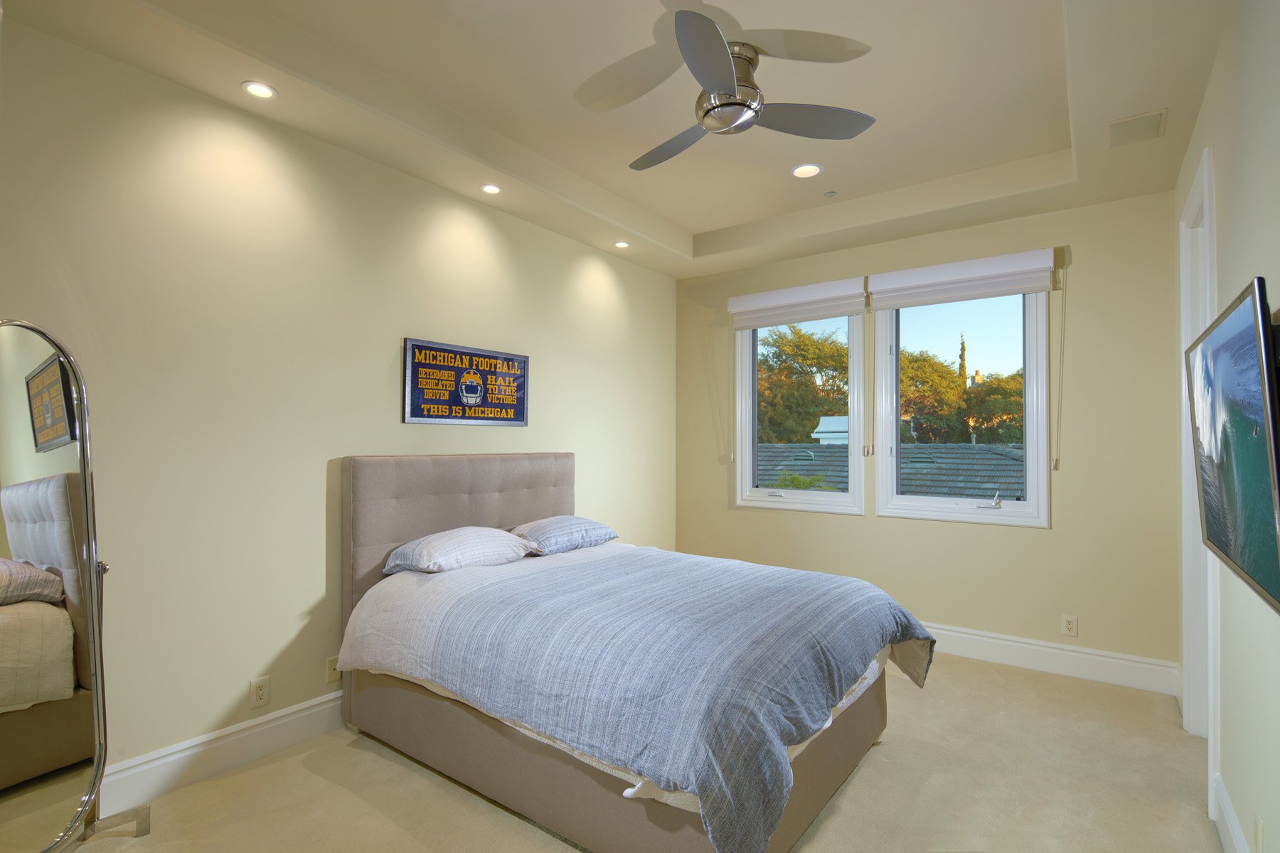 1 Elk Grove Ln