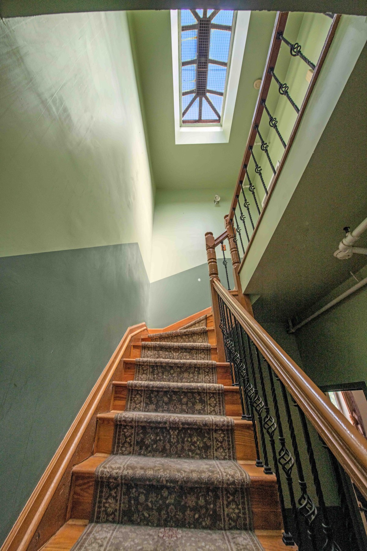 607 West 187th Street