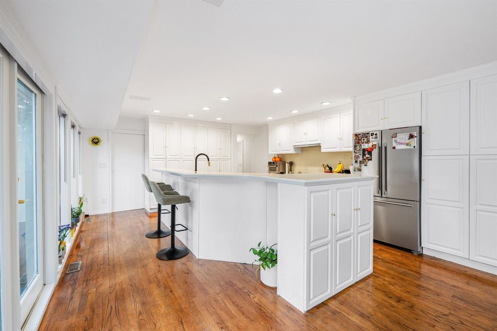 417 Hadden Dr