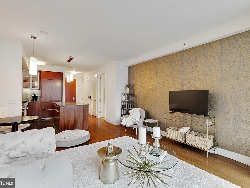 1414 S Penn Sq W #5E