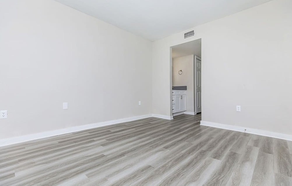 Enjoy 1/1 living in the desirable Mueller area of Austin!