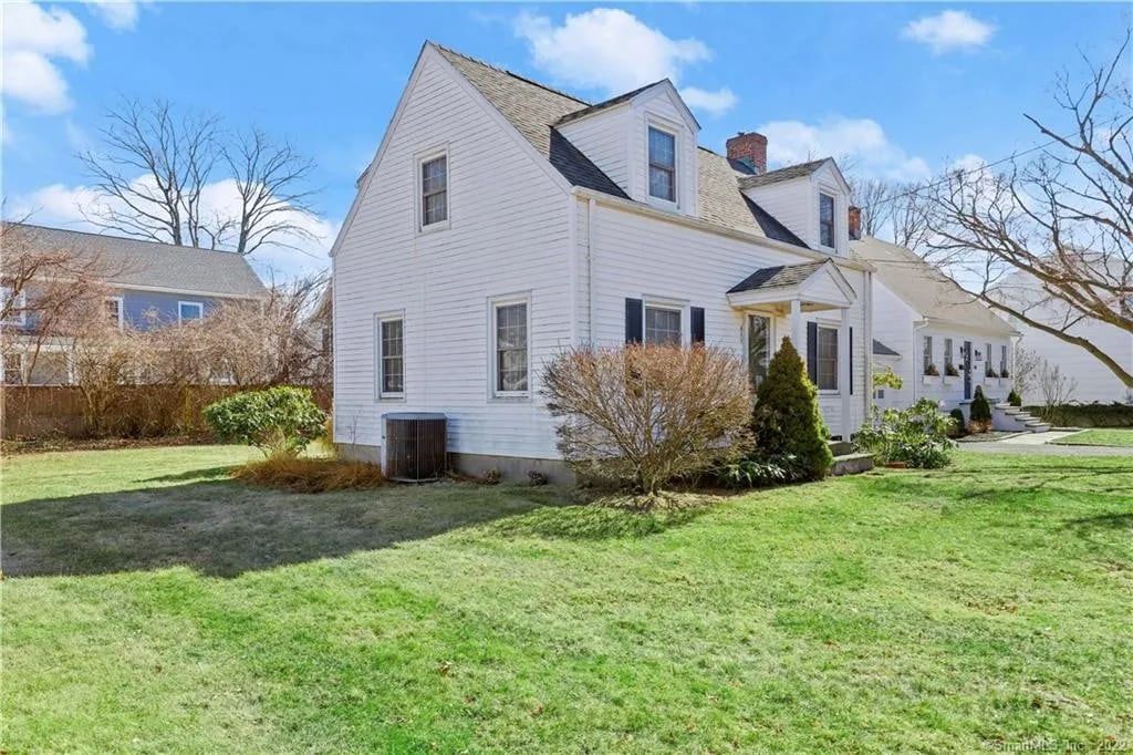 537 South Pine Creek Road