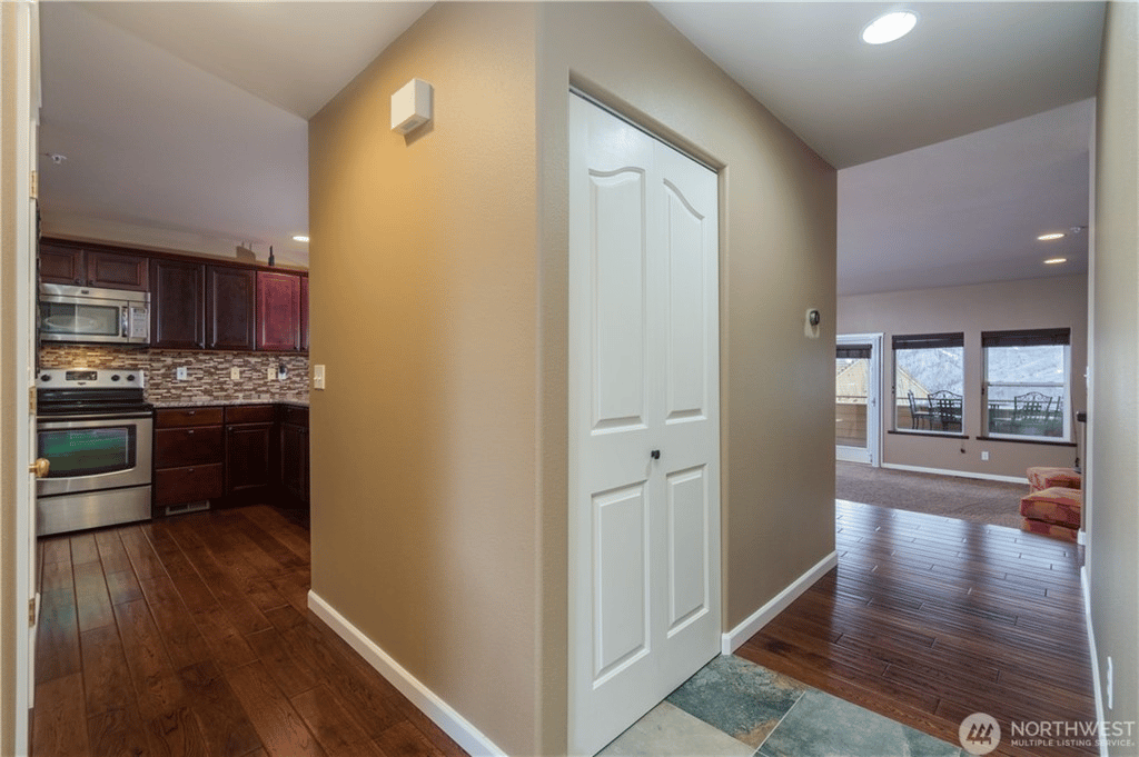 87 Red Hawk Dr., #4 