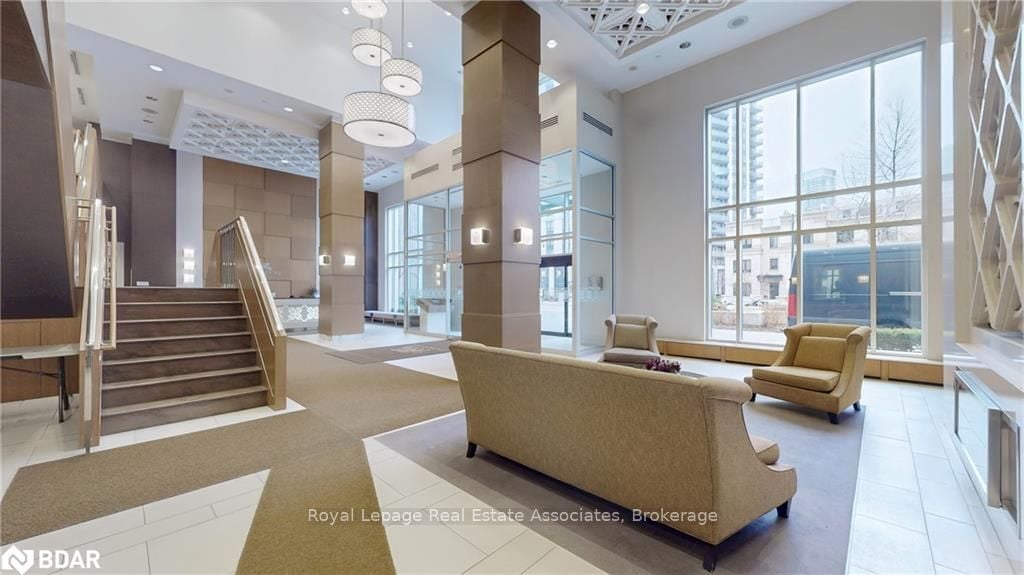 PH IN NORTH YORK'S MOST DESIRABLE NEIGHBOURHOODS