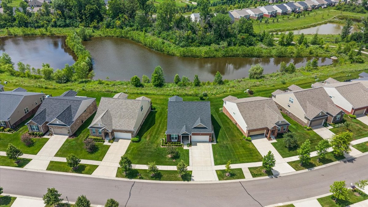 50026 Alden, Canton Township