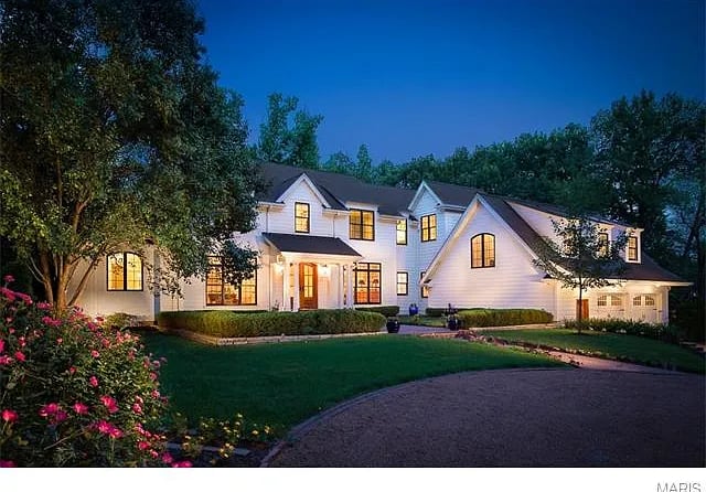 118 Pillar Ln