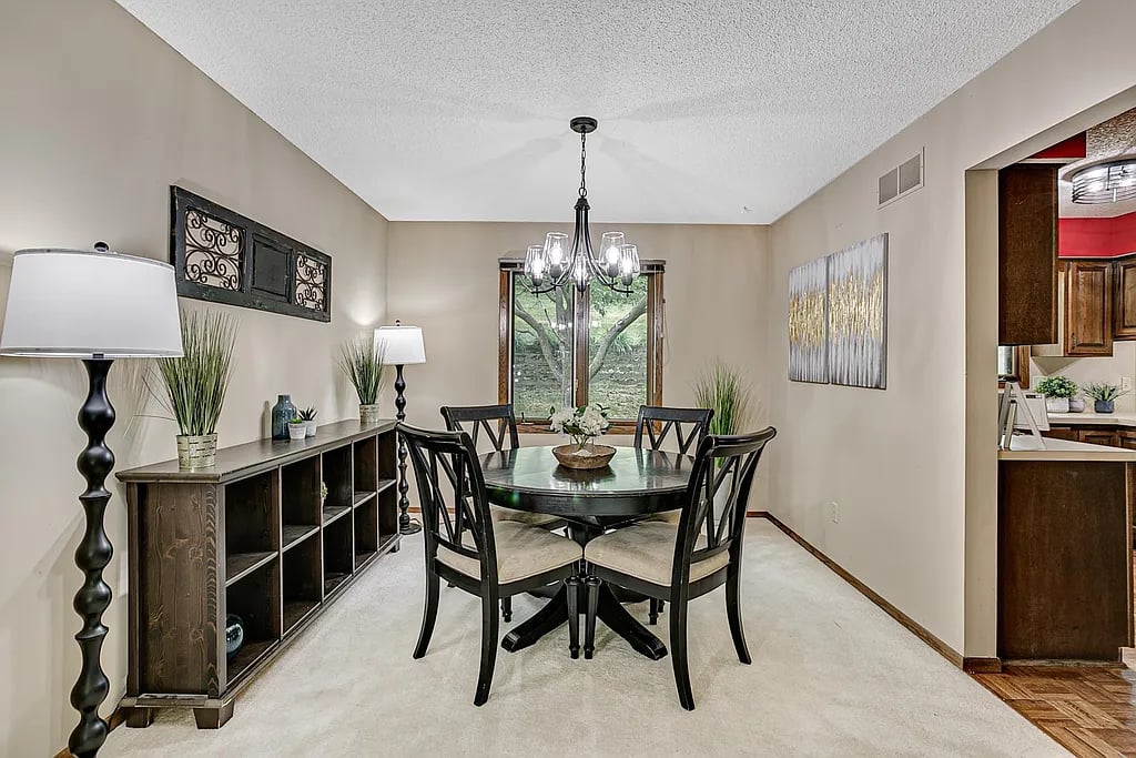 1602 Norwood Cir
